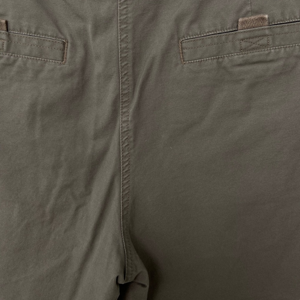 LL Bean Brown Hiking Cargo Shorts Size 8 EUC - Picture 6 of 6